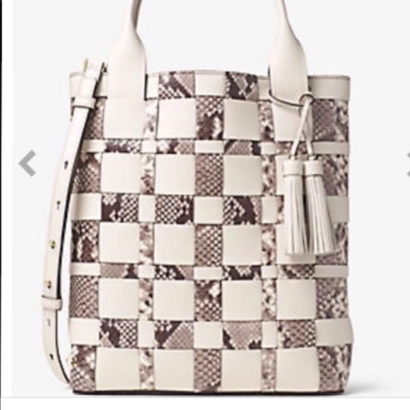 Michael Kors Handbags - Micheal Kors NEW!! Gorgeous Vivian Tote NWOT